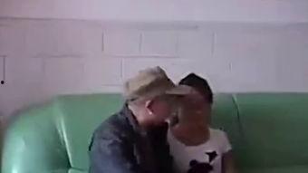 云南矮子山歌搞笑,笑料横生的民间幽默盛宴